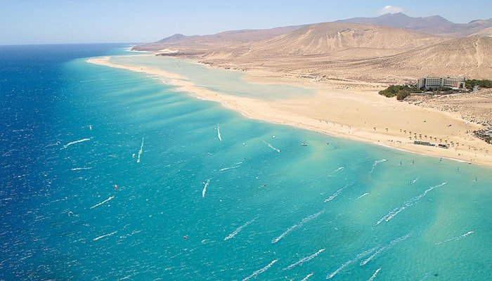 Dakhla, le Paradis des Voyageurs : Votre Guide Complet pour une Aventure Inoubliable